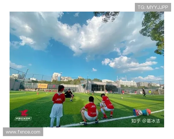 南京俱乐部与宝应县足球青训项目正式签约